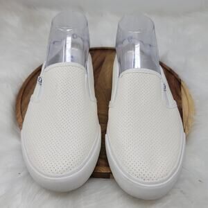 LAM Women's White Slip-On Athletic Comfort Shoe 9
